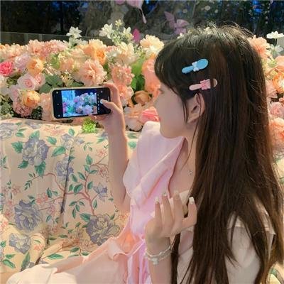 女人河